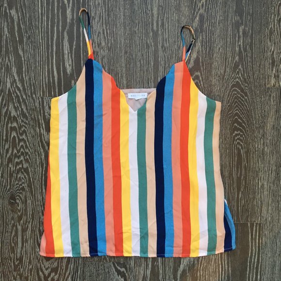 Nordstrom Socialite Scalloped V-Neck Tank Rainbow - Picture 2 of 3